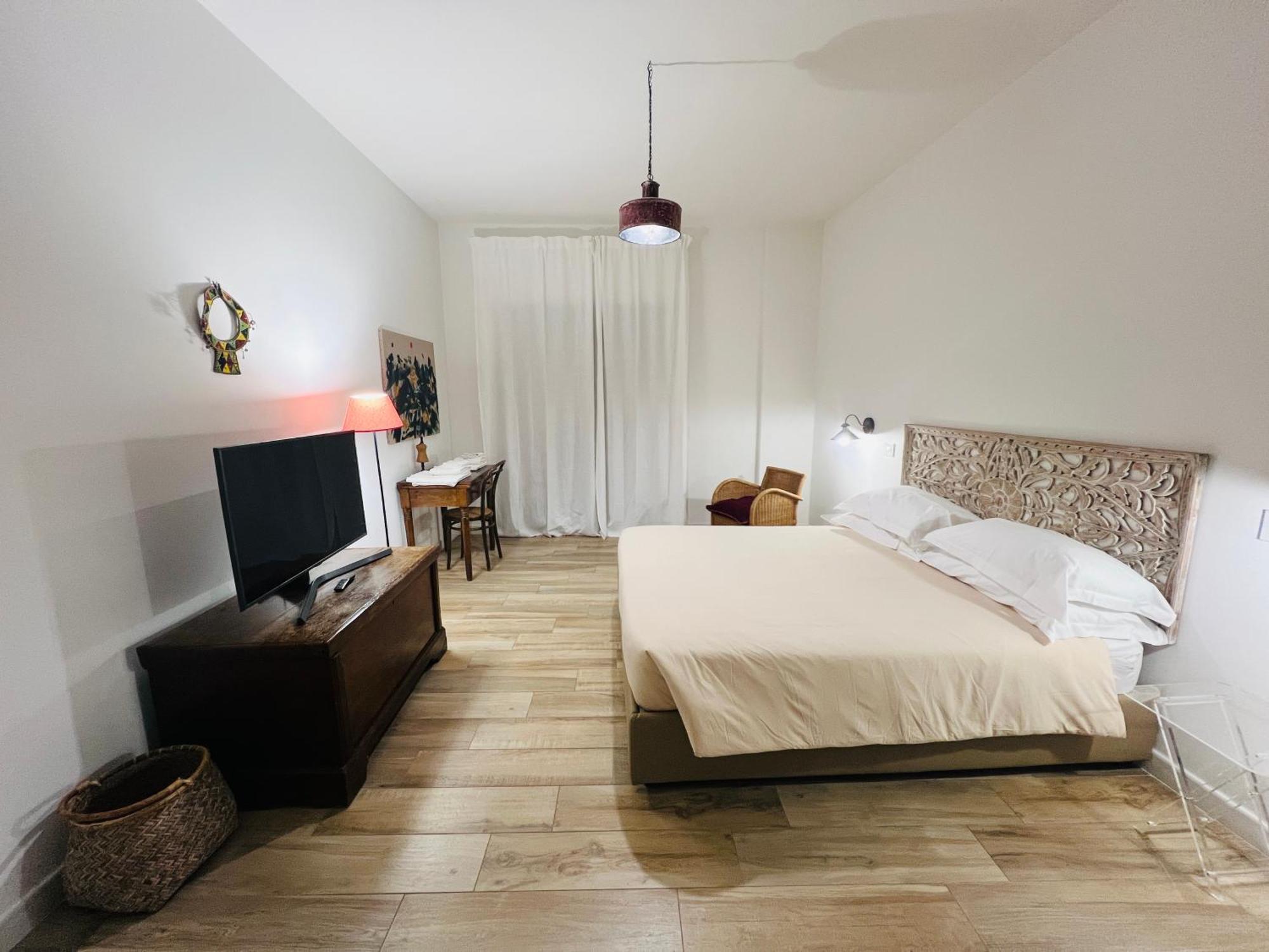Bellhome 1 - Elegante Appartamento Nel Centro Di Bari Exterior photo